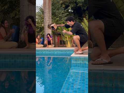 JOGUEI O CELULAR DOS INFLUENCERS NA PISCINA! #mansaomovie