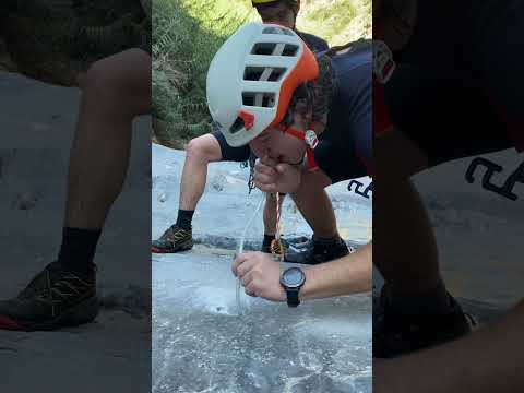 Poniendo un Bolt (perno) para rapel o escalada #climbing #escalada #tools #handyman #montaña