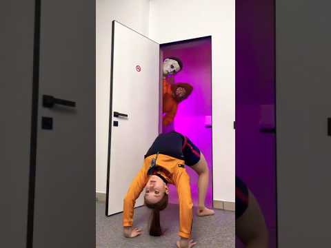 I SEE YOU👀😈 #roblox #trend #funny