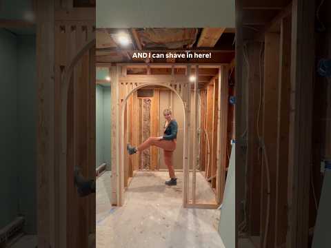 A charming DIY bathroom Reno #diy #bathroomremodel #cottagecore #diyprojects #englishcottage