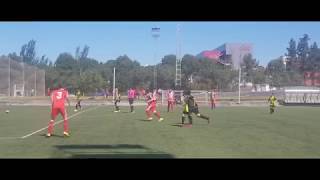 Partido de fútbol de la liga genuine Santander nàstic de Tarragona vs Girona