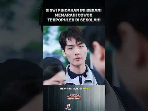Siswi Pindahan Ini Berani Memarahi Cowok Terpopuler Di Sekolah! #trending #shorts #popular