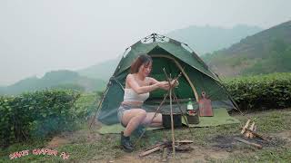 SOLO OVERNIGHT CAMPING IN THE RAIN FOREST - RELAXING IN THE TENT WITH THE SATISFYING SOUND OF NATURE