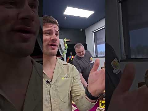 A $100 snail!?! #learn #snail #animals