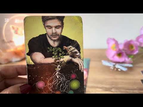 LLORA LAGRIMAS DE 🩸⚖️#tarot #tarotgratis #parati #lectura