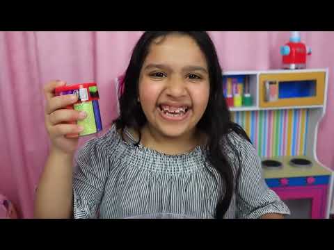 Shfa ans soso learn to share things Shfa dan saudara kembarnya ingin slime yang sama