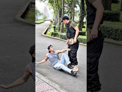 Security Swat SOS 20: #selfdifence #youtubeshorts #comedy #ytshorts #funny #movie #shortvideo #film