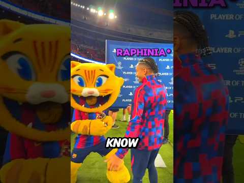 Raphinha Has A Female <strong>Twin</strong>? 🤔 #football #soccer #sports #creators #shorts