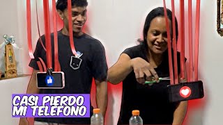 Reto a mi mamá a destruir su celular | Final INESPERADO 😳