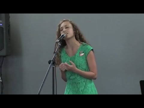 Stay - Rihanna (Chappell Roan cover) @ Springfield Music 7/9/13