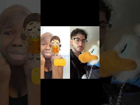 John e Paper Pino vedono la ragazza che sbianca una bambola