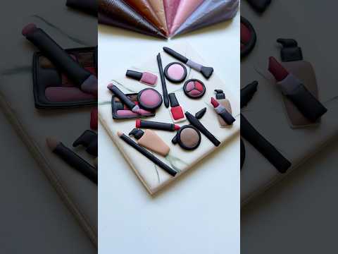 Makeup cookie💄 everything linked in my bio #cookiedecorating #oddlysatisfying #asmr
