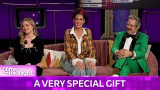 Marcella Arguello Gives Taylor Tomlinson a Very Special Gift