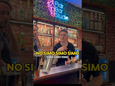 Simoooo bisogna ammortizzare 🤯 #flairbartending #flair #bartender
