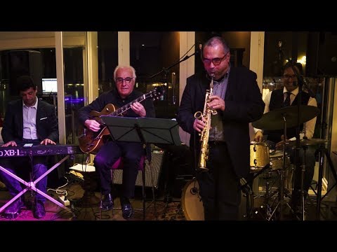 Jazz in Tun/ Organic Trio & Pierre Vaiana : Palazzo Adriano - Isfahan Live à Dar El Marsa (Organic Trio:
Fawzi Chekili, g./Omat El Ouaer, k./Malek Lakhoua, d./Pierre Vaiana, s.)