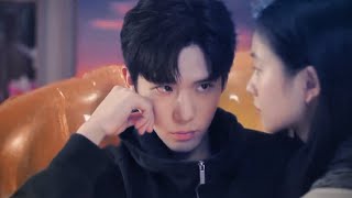 谁能拒绝一双小鹿眼睛，水灵灵的望着你呀！💘#最新電影#大陸電影#愛情電影 #陷入我们的热恋 #王安宇 #刘浩存