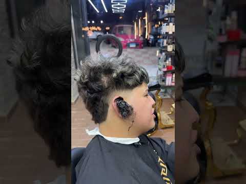 ازاله الشعر بالودان 😂✂️💈 #funny #اكسبلور #explore  #viralvideo #barberlove #foryou  #comedy