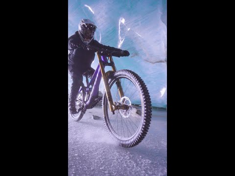 with the spikes on my tires I got the maximum of grip on ice🥶🔥