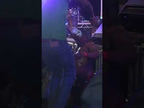 AMAPIANO NOMA Amua kuoga katikati ya show #shorts