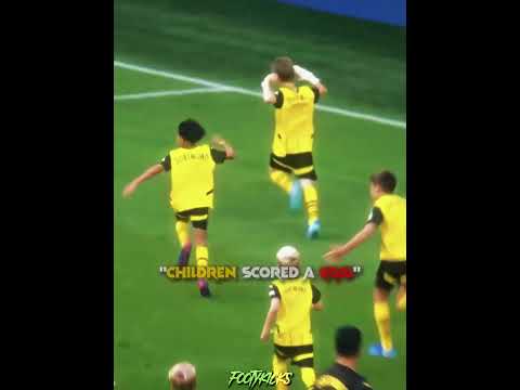 Borussia Dortmund VS 100 Kids Siuuuu Celebration đ„â đ„¶ #trending #fyp #dortmund #football #edit #goat