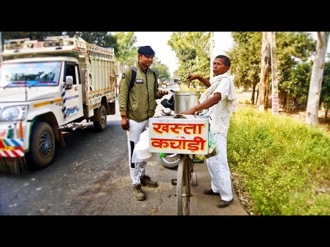 Street 20 Rupees Khasta Kachori | Indian Street Food Stall | Kachori