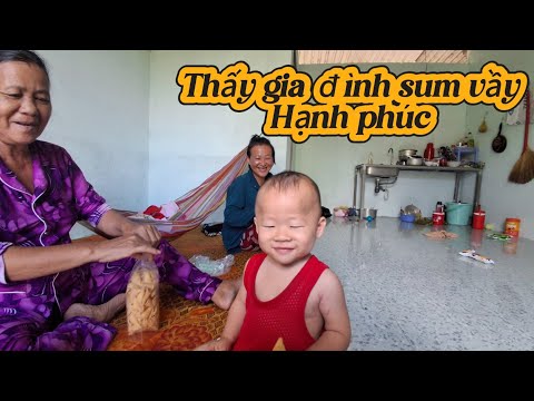 Nguyệt chống mặt gọi điện cho e với a trường,nhưng khỏe rồi mừng cho mẹ con nguyệt vui vậy vẽ