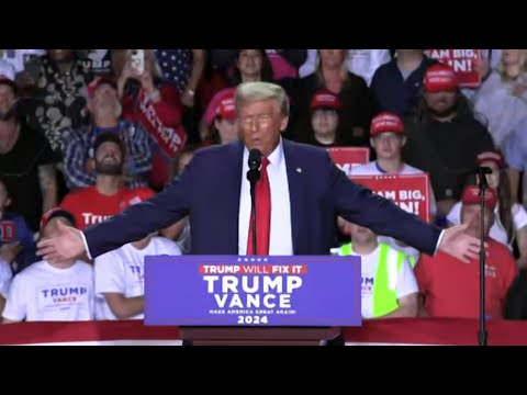 Trump arrives for final rally in Grand Rapids, Michigan | AFP