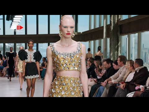 CAROLINA HERRERA Fall 2024 New York - Full Show