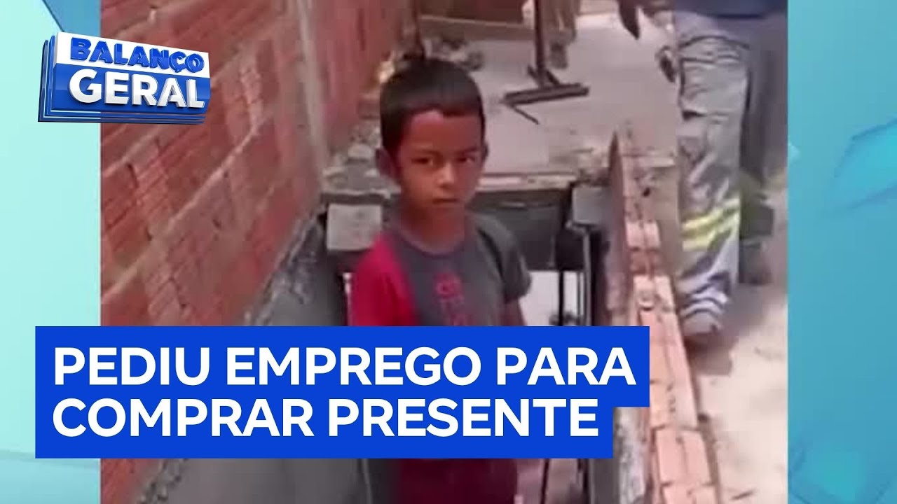 Balançou Você Menino de 9 anos pede emprego em obra para comprar vestido de presente para a irmã