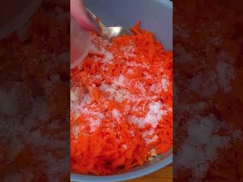 Рулет из из самого тонкого сала.