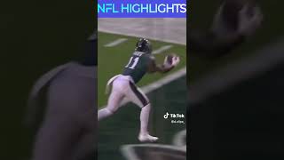 AJ BROWN Unbelievable Catch | Eagles Wide Receiver #nfl #shorts #highlights #ajbrown #eagles