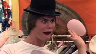 Jim Carrey choosing his look