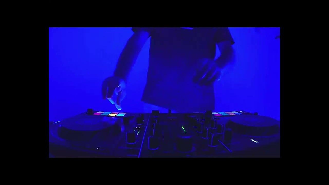 Maurizio Mancini dj