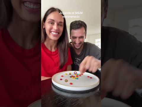 Soy yankee y me hizo jugar al M&M envenenado… #novios #parejainternacional #juego #trend