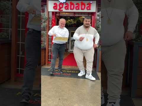 Yasin Cengiz'in Göbek Dansı !!