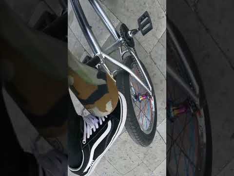 Frenar tu Bmx sin Freno!! 😱 #shorts