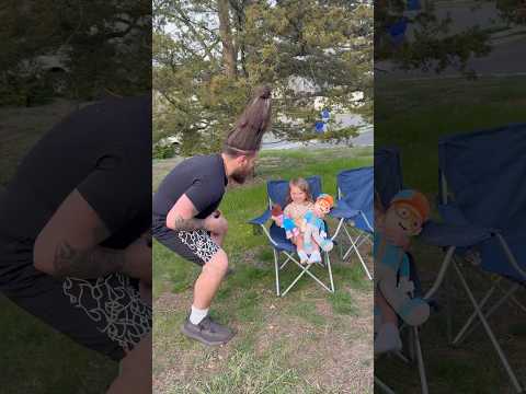 My daughter took my Ms Rachel and Blippi toy! π‘ #shorts