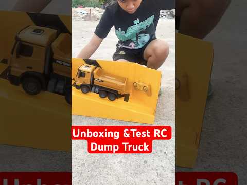 Unboxing & Testing RC Engineering Dumper Truck Weiteng At Construction #rcdumptruck
