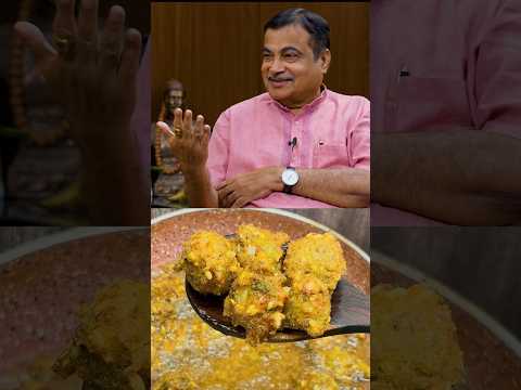 Paach Plate khaye hai Nitin Gadkari ji ne unke Favourite Pakode #nitingadkari #pakode #shortsfeed