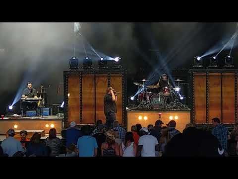 Luke Combs - "A Long Way"
