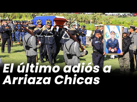 Mauricio Arriaza Chicas Director de la Policía ha sido sepultado