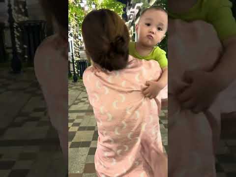 Tôi đã giúp đỡ em bé