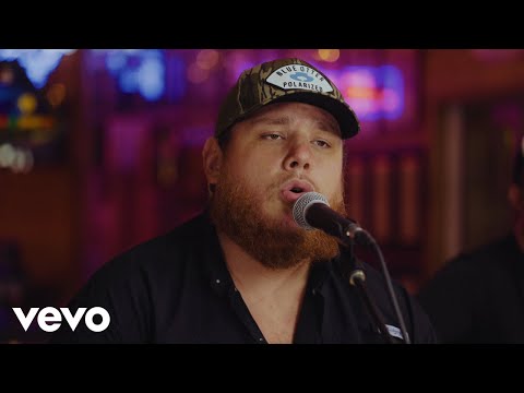 Luke Combs - Without You (Acoustic)