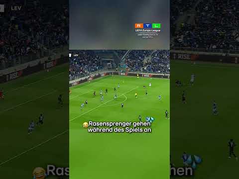 Mitten im Spiel gibt es eine Abkühlung | <strong>UEFA</strong> <strong>Europa</strong> <strong>League</strong> | RTL Sport