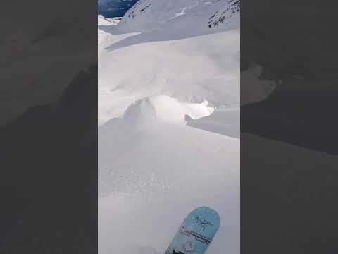 Spine of Dreams Snowboard POV 🎬 Jared Elstod #Shorts #Snowboard