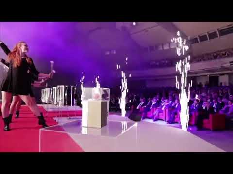 Catlike Mood - Acrobatic Drum Dance