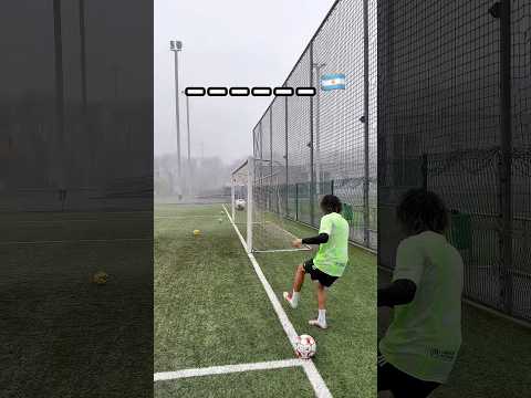 Who is it?🤔⚽️