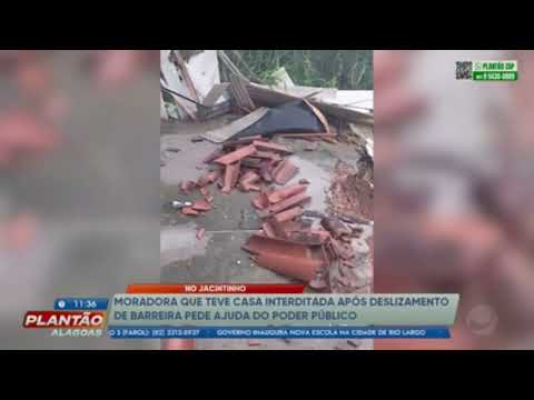 Moradora do Jacintinho faz apelo após ter casa interditada