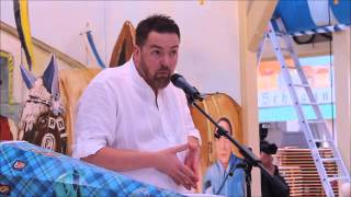 Video: Kabarettist André Hartmann im Hackerzelt - Oktoberfest-Maßkrug-Präsentation 2015 (Video: Gerd Bruckner)