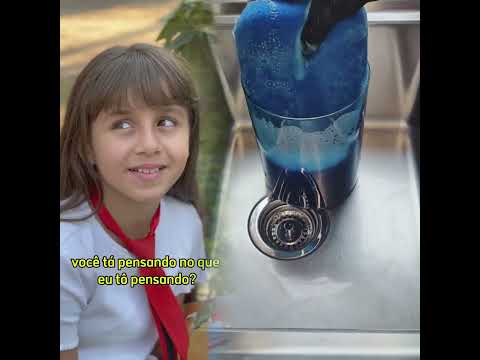 JACARÉ NA ESCOLA!